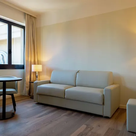 Hotel Doubletree By Hilton 4*