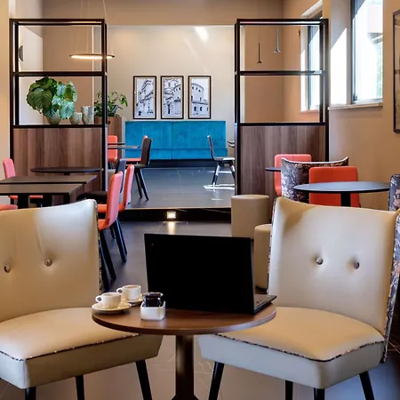 Doubletree By Hilton