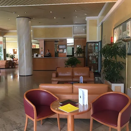 Hotel Doubletree By Hilton