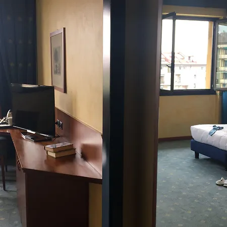 Отель Doubletree By Hilton