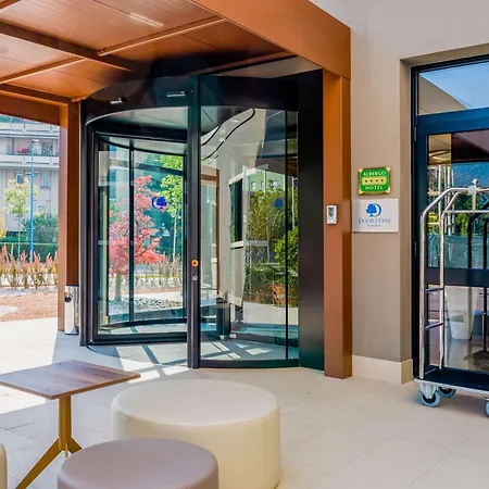 Hotel Doubletree By Hilton 4*