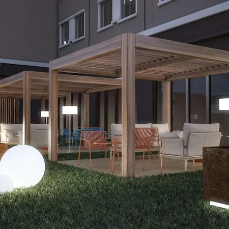 Отель Doubletree By Hilton