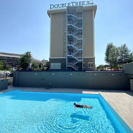 Doubletree By Hilton Готель 4*