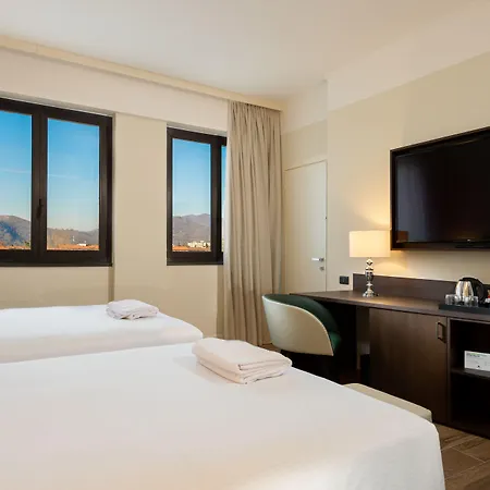 Doubletree By Hilton 4*