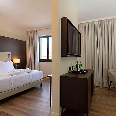 Doubletree By Hilton Hotel