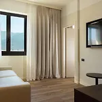 Hotel Doubletree By Hilton