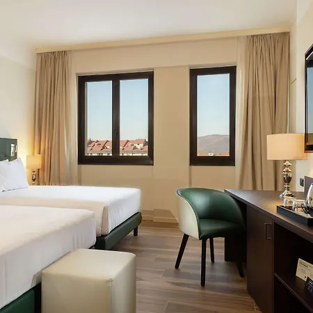 Ξενοδοχείο Doubletree By Hilton