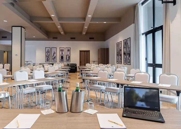 Szálloda Doubletree By Hilton Brescia