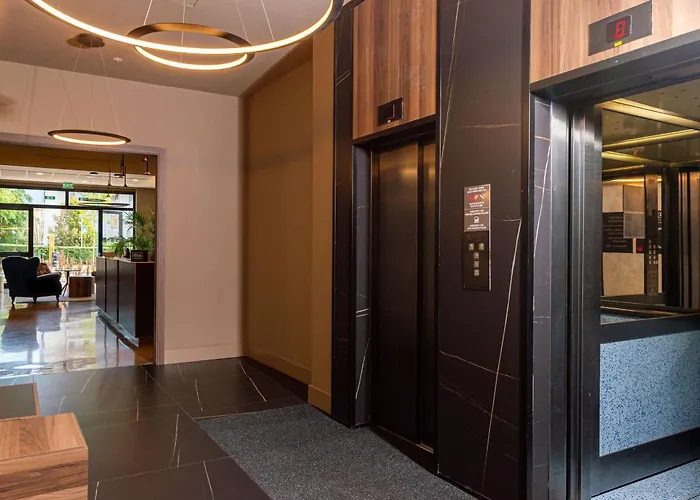 Doubletree By Hilton